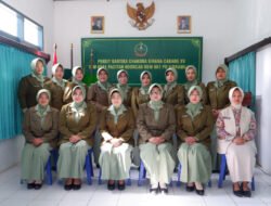 Ketua Persit KCK Cab. XV Dim 0801/Pacitan Pimpin Acara Pengangkatan Wakil Ketua Persit