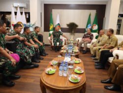 Dankodikmar Kodiklatal Laksanakan Courtessy Call kepada Kabakesbangpol Provinsi Jatim