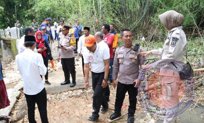 Sigap Tangani Bencana, Polres Bangkalan Terjunkan Pleton Siaga di 3 Desa