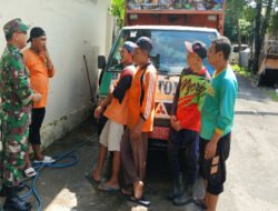 Jaga Kebersihan Lingkungan, Inilah Pesan Babinsa Kratonan dengan Petugas Kebersihan