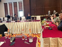 Stikosa AWS dan Puskakom Kembali Menggelar Sekolah Legislatif