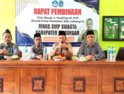 MKKS SMP Swasta Lamongan Gelar Rapat Pembinaan, Kadisdik Berpesan