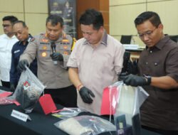 Polda Jatim Berhasil Ungkap Misteri Koper Merah di Ngawi Dalam Waktu 3 Hari