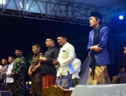 Bersama Unsur Forkopimda Hadiri Pengajian Akbar Gus Iqdam, Ini Harapan Dandim 0801/Pacitan