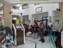 Babinsa Jayengan Pemantauan UPTD Puskesmas Jayengan