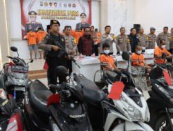 Polres Pamekasan Komitmen Berantas Tindak Kriminal 16 Tersangka Kasus Curanmor dan Narkoba Diringkus