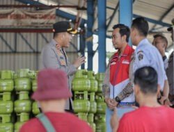 Polres Blitar bersama Pemkab Sidak SPBE Pastikan Stok Gas LPG 3 Kg Aman Jelang Ramadhan