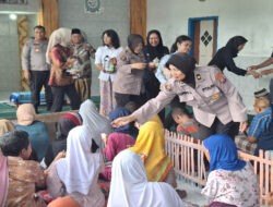 Sambut Bulan Suci Ramadhan Bidhumas Polda Jatim Gelar Baksos Peduli ODGJ