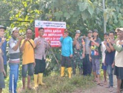 Tiga Pilar Peringati HPSN Gotong royong Bersihkan Sampah bersama LMDH Sumber Lestari Prupuh