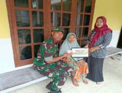 Babinsa Nglinggis Kawal BLT! Pastikan Bantuan Sampai ke Warga yang Berhak