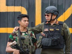 Jalin Sinergitas, Kasatgas Humas Operasi Damai Cartenz-2025 Kunjungi Pos Pamtas Yonif 512 di Oksibil