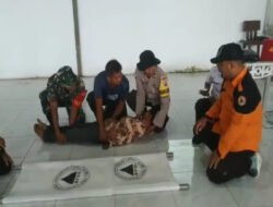 Wujudkan Masyarakat Tangguh Bencana Anggota Polres Probolinggo Inisiasi Gelar Simulasi di Daerah Rawan Banjir
