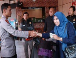 Polisi Kembalikan Motor Korban Curanmor Oleh Sepasang Kekasih di Ponorogo