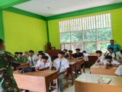 Tumbuhkan jiwa Nasionalisme, Babinsa Koramil 0801/03 Arjosari Beri Wasbang