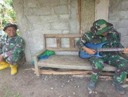 Bermain Musik Untuk Hilangkan Penat dan Rindu Keluarga