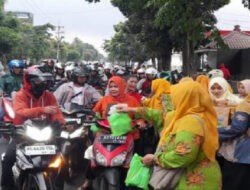 PDA Surabaya Takjil On The Road PCA se Kota Surabaya