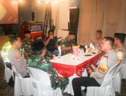 Sahur On The Road: Bukti Eratnya Sinergi TNI-Polri di Trenggalek Demi Keamanan Ramadan