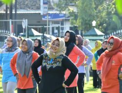 Masih Suasana Idul Fitri, Persit Kodim Ponorogo Olahraga Dilanjut Halal Bihalal