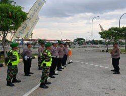 Masih Dalam Situasi Lebaran Personel Babinsa Koramil 0805/ 09 Kendal Laksanakan Pengamanan Pos Mudik