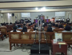 Wujudkan Ibadah Aman, Pelda Yudhi Amankan Ibadah Minggu Pagi di Gereja Joyodiningratan