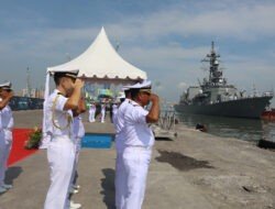Lantamal V Sambut Kedatangan Kapal Perang Jepang JS. Suzunami DD-114