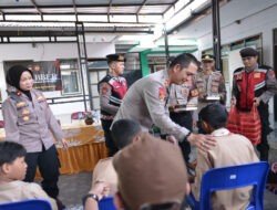 Program Pasabber Kapolres Situbondo Berbagi Makanan Bergizi Untuk Anak Berkebutuhan Khusus