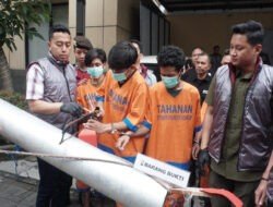 Polresta Sidoarjo Berhasil Amankan 4 Tersangka Pencurian Pipa Stainless di Tjiwi Kimia