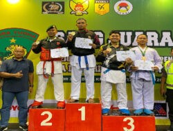 Anggota Polres Kediri Kota Raih Prestasi di Kejuaraan Karate Piala Danbrigif 16 Wira Yuda 2025