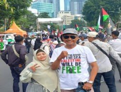 SMP Muhammadiyah 15 Boarding School Surabaya Turun ke Jalan Dukung Palestina: Cinta dalam Aksi, Doa dalam Langkah