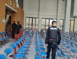 Polisi Amankan Ibadah Paskah di Gereja Katedral Jakarta