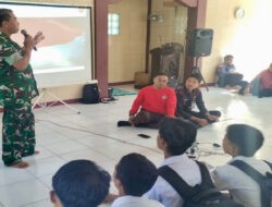 Danramil Sosialisasikan Rekruitmen TNI AD di SMAN 1 Nogosari