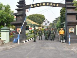 Semangat, Dandim Ponorogo Pimpin Anggota Ikuti Kegiatan PSJM Materi Han Mars