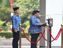 Kemendagri Gelar Upacara Hardiknas, Dukung Pendidikan Bermutu untuk Semua