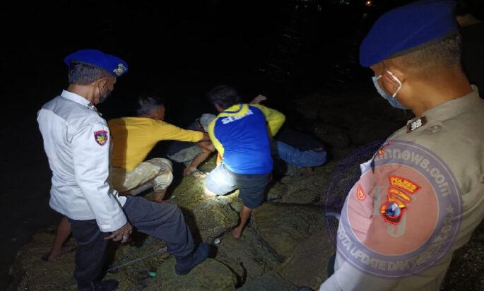 Polisi Berhasil Evakuasi Nelayan yang Hilang di Perairan Lamongan