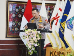 Kapolri Hadiri Promensisko TPPU dan TPPT: Komitmen Perangi Kejahatan Siber