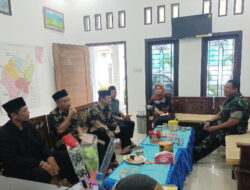 Wujud Kemanunggalan TNI dan Rakyat, Danramil Tegalombo Hadiri Acara Bersih Desa (Murwokolo)