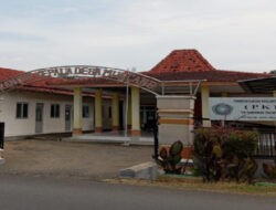 Kurang Transparansi, Diduga Desa Muncang KKN, inspektorat dan APH diminta Segera Mengaudit