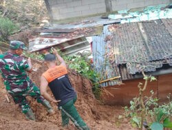 Duka di Tengah Hujan, Harapan Tumbuh dari Aksi TNI dan Warga