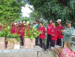 CDK Bojonegoro bersama Perhutani Gandeng Bank Sampah Barter Sampah dengan Bibit Tanaman