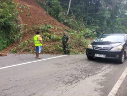 Longsor Diwilayah Tegalombo, TNI Gerak Cepat Lakukan Aksi Pembersihan