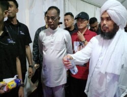 Pesta Rakyat Penuh Haru dan Kebersamaan: Dukung Hari Ibu Surga, Ribuan Warga Padati Lapangan Desa Kecipik
