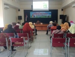 Ciptakan Lingkungan yang Bersih dan Sehat Babinsa Kemlayan Hadiri Sosialisasi Bank Sampah