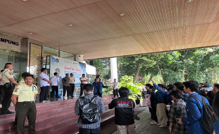 Dekan FEB Unila Harus Tanggungjawab Atas Meninggalnya Pratama Wijaya