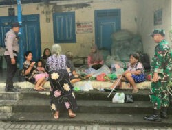 Bentuk kepedulian Babinsa Kratonan, Pantau Harga Bahan Pokok di Pedagang Sayur