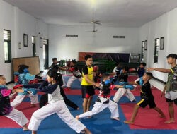 Tak Kenal Libur, Karateka Cilik Trenggalek Kejar Prestasi