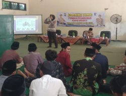 Sambut Hari Bhayangkara ke – 79, Polres Kediri Kota Gelar Coaching Clinic di Ponpes