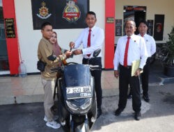 Bahagianya Korban Penggelapan di Bondowoso Saat Polisi Temukan dan Kembalikan Motornya Tanpa Biaya