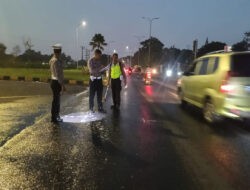 Polda Jatim Terjunkan Tim TAA Olah TKP Kecelakaan Truk Tabrak 9 Kendaraan di Purwodadi Pasuruan