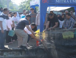 Dukung Program Ketahanan Pangan, Polres Blitar Kota Budidaya Ikan Bersama Warga