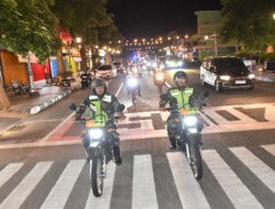 Wujudkan Susana Kondusif Malam Takbir Idul Adha 1446/H, TNI – Polri di Ponorogo Gelar Patroli Bersama